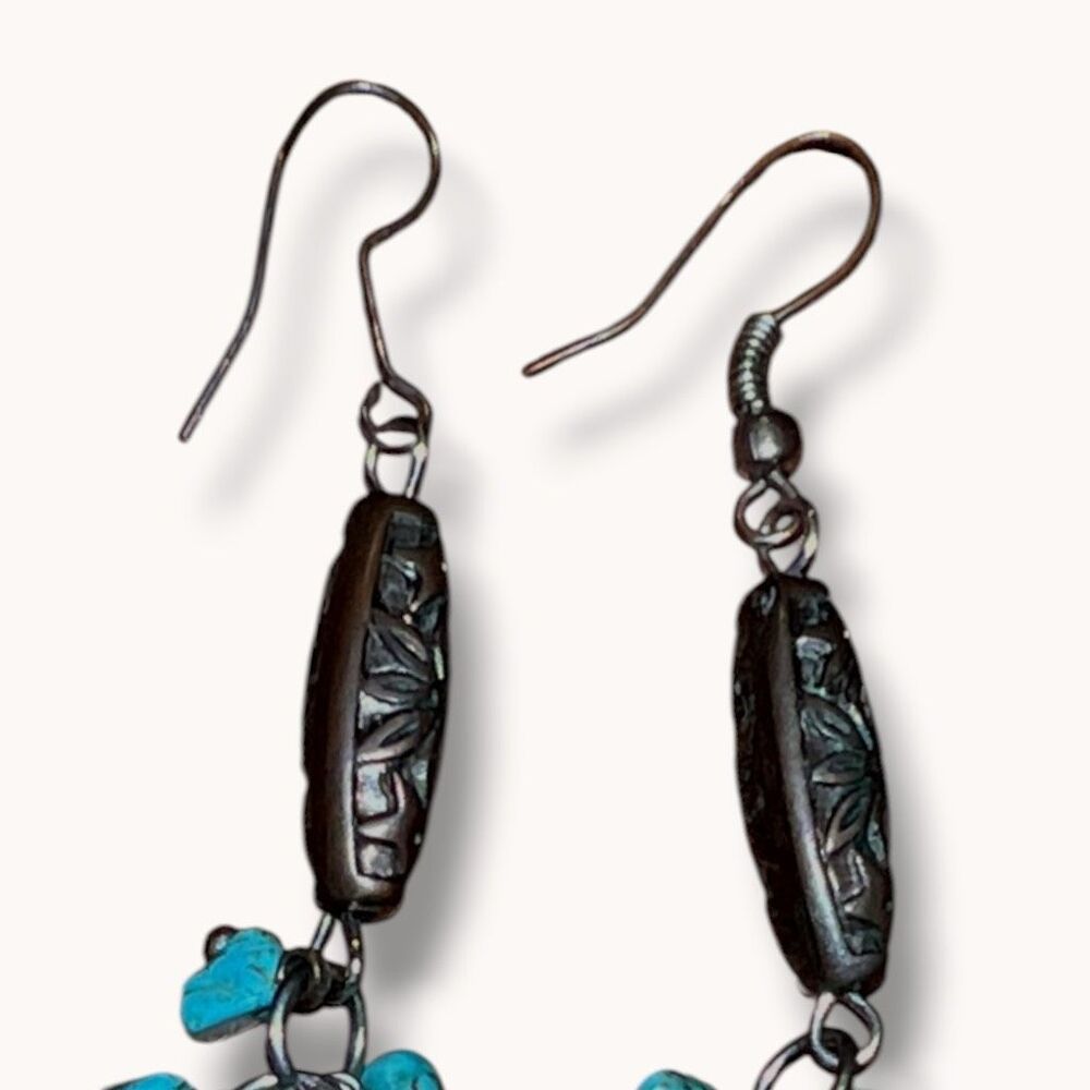Turquoise Chip Cluster Dangle Earrings Southwestern Boho 2.25 Inch - Picture 5 of 8